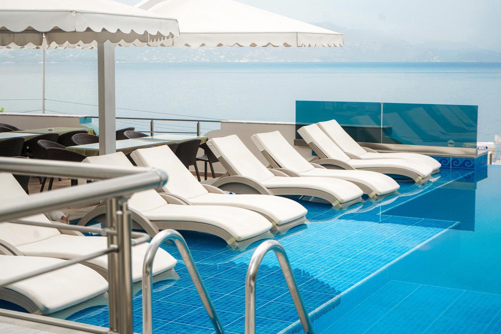Hotel Serxho ساراندا المظهر الخارجي الصورة