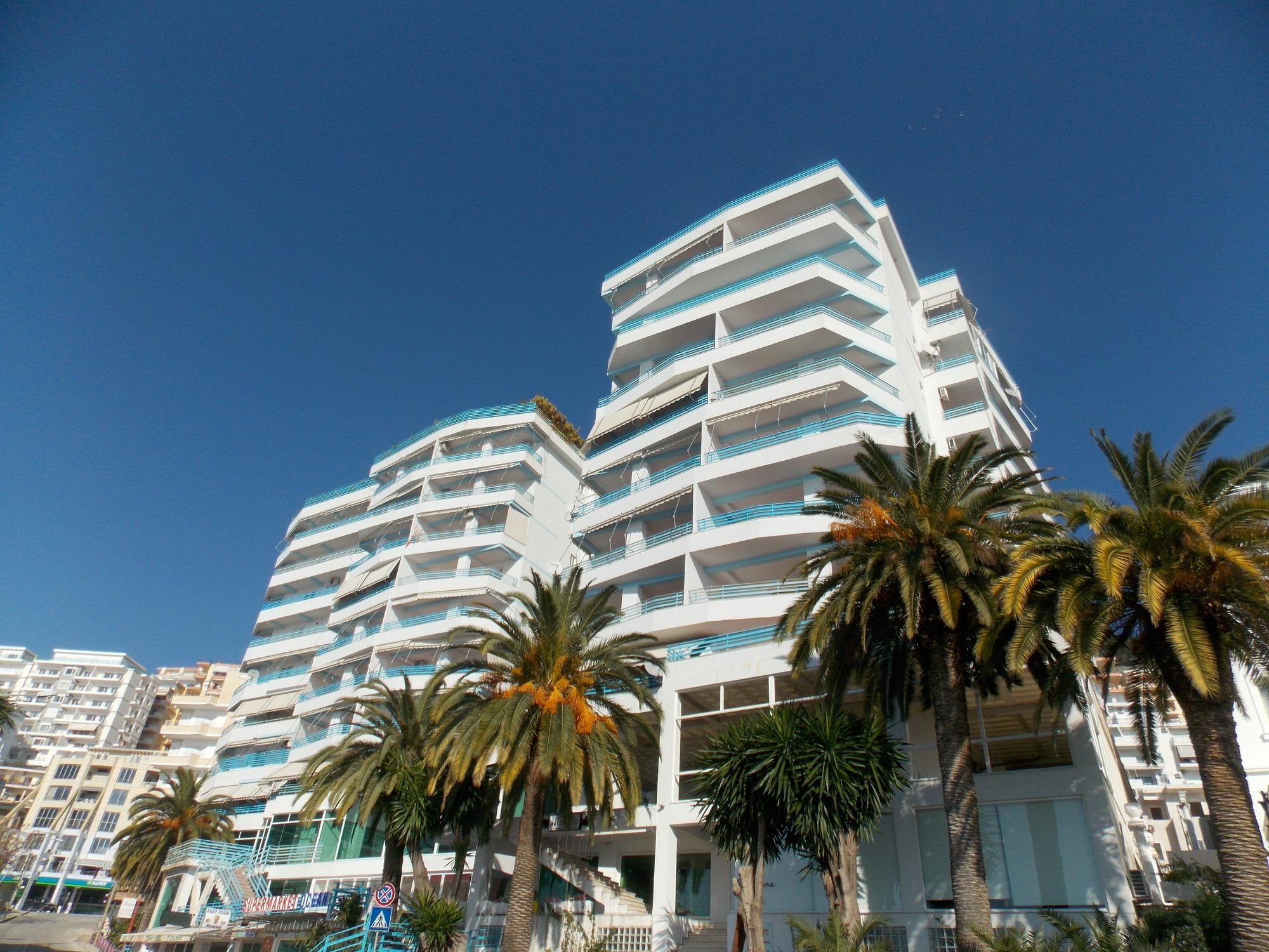 Hotel Serxho ساراندا المظهر الخارجي الصورة
